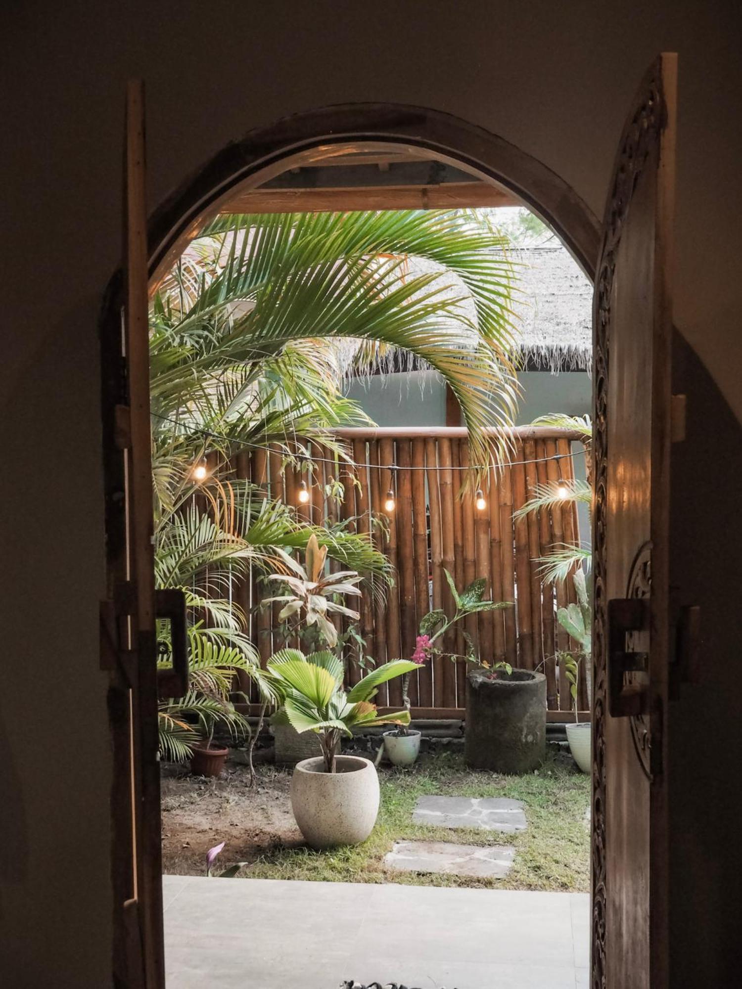 Secret Spot Surf And Stay Kuta  Exterior foto